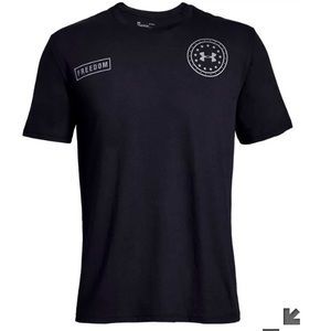 Under Armour Freedom Tee, Medium, Moisture-Wicking